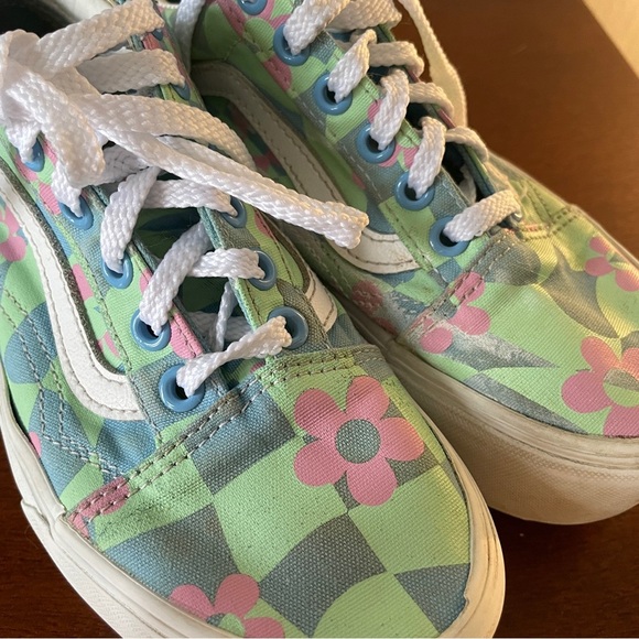 Vans Old Skool Stacked Checkered Floral Blue Platform Shoes - Picture 5 of 7